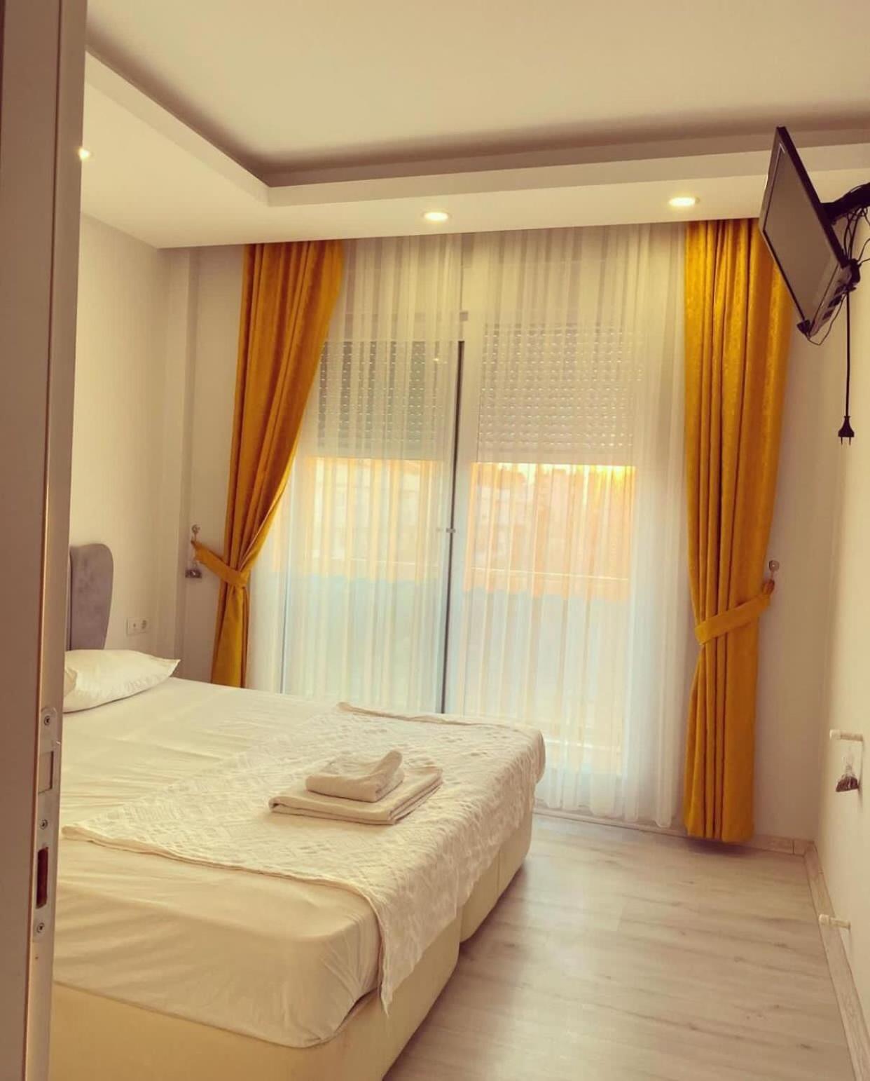 Akdeniz Suites Altinkum  Buitenkant foto